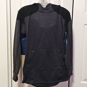 North Face sweatshirt size Small women